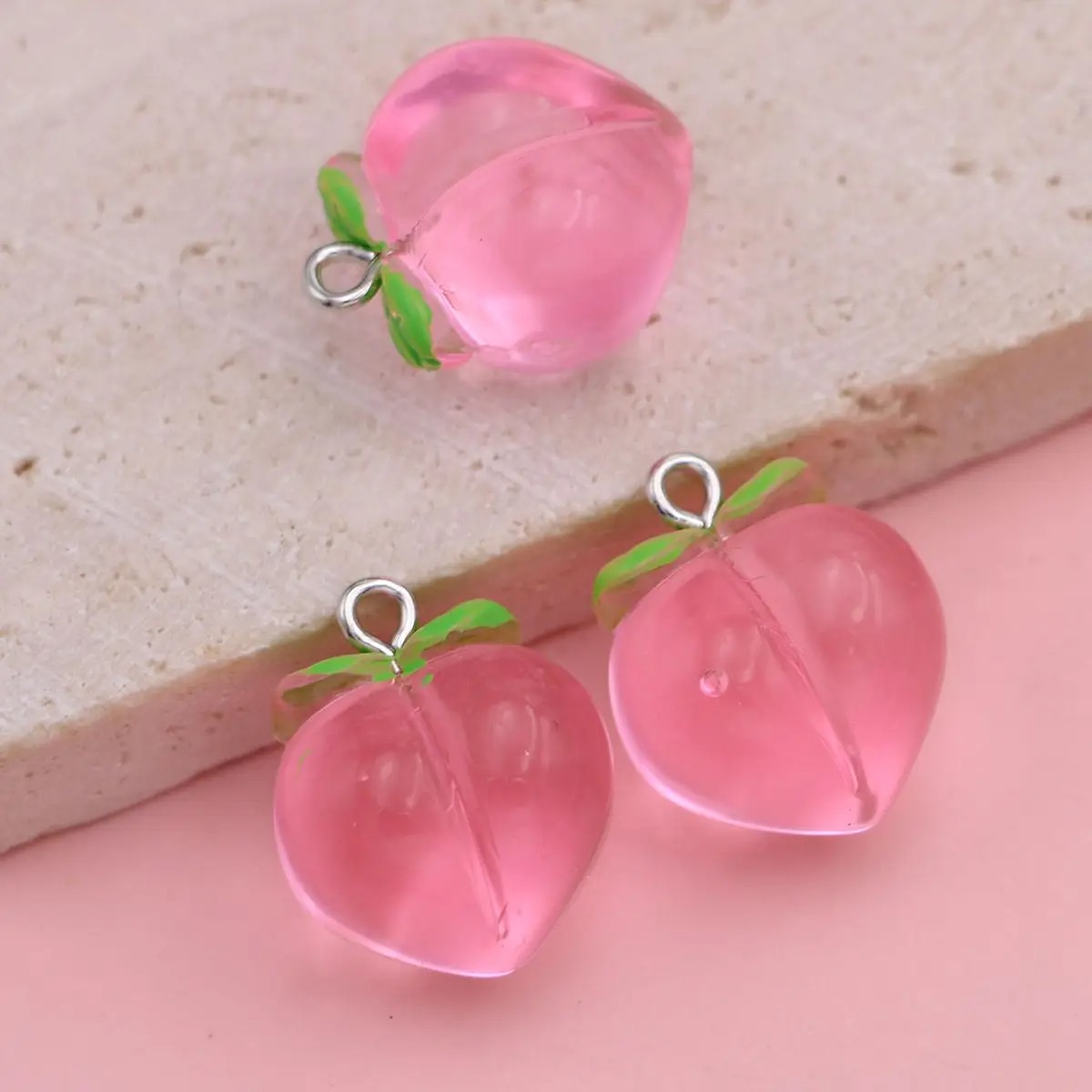 10Pcs Mini 3D Pink Peach Fruit - Resin Art Keychain recension och pris